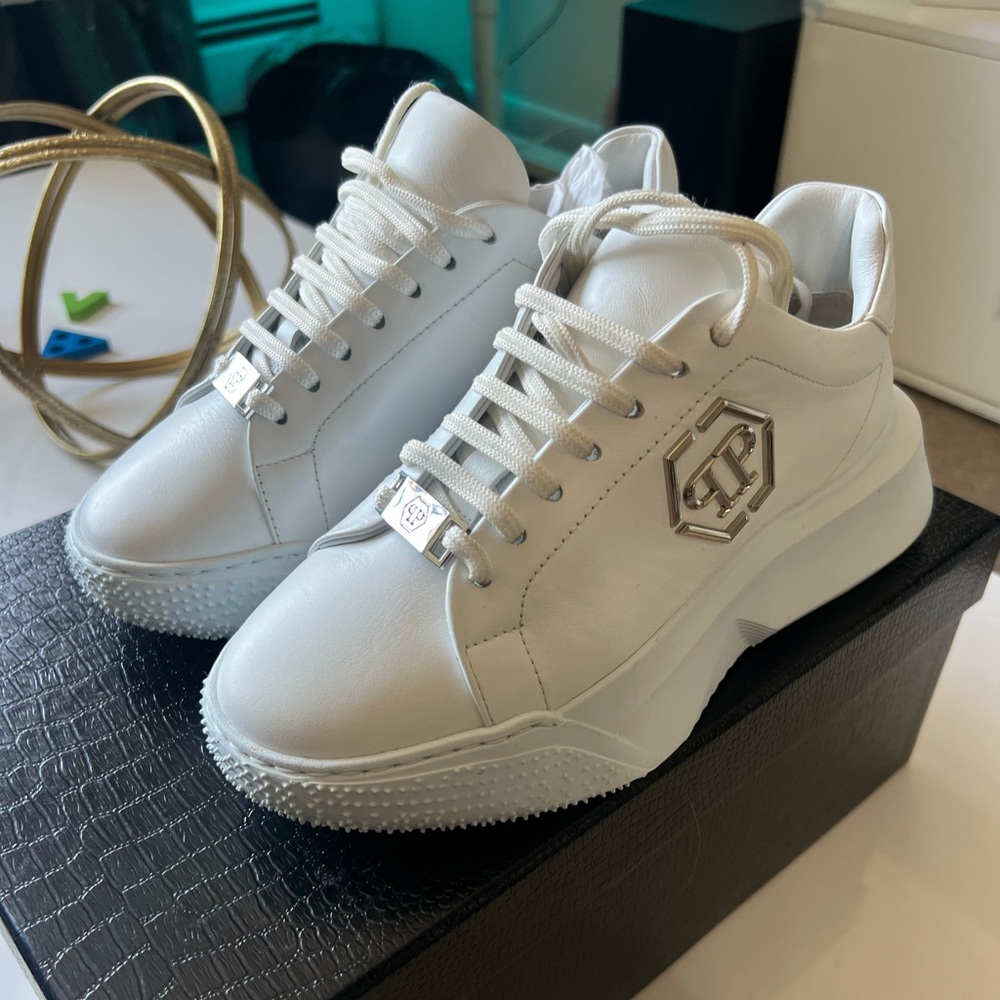 Phillip Plein Godzilla Runner